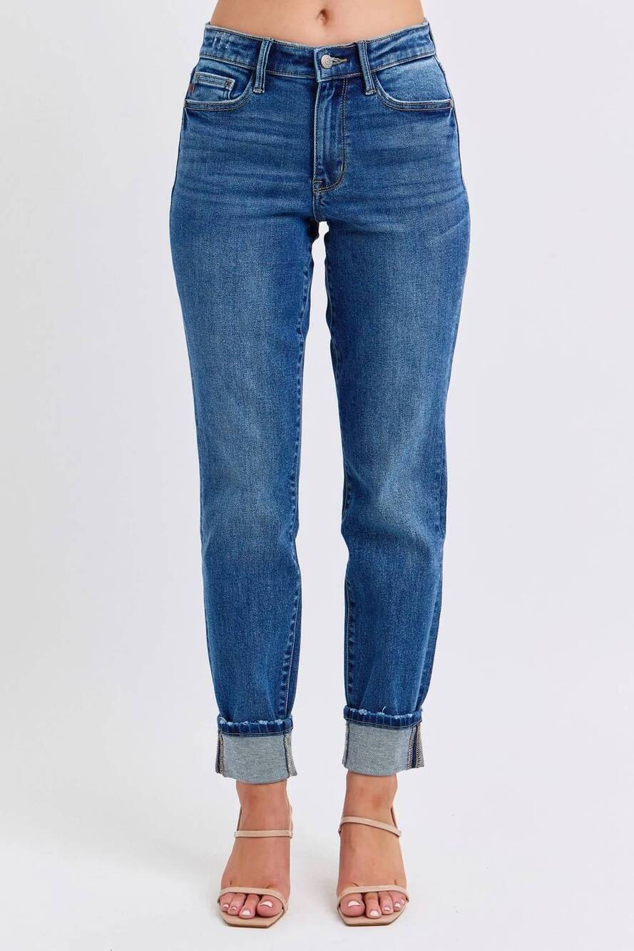 NEW JUDY BLUE mid rise wash boyfriend jeans with cuff in blue